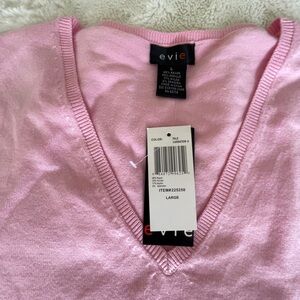 Long sleeve V-neck top, Large, NWT